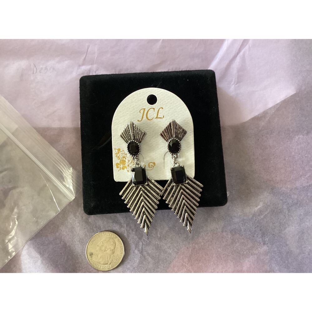 4120 NIP JCL Vintage 80's Silver Tone Gothic Black Glass Art Deco Drop Earrings